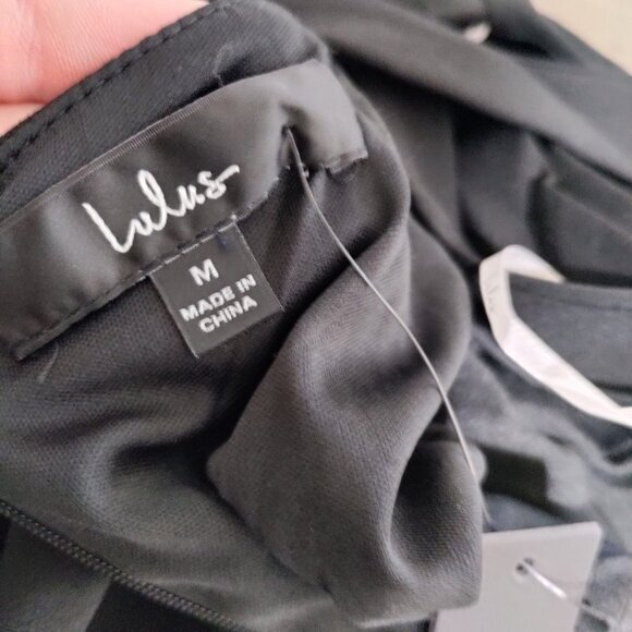 Lulus Katrina Black Strappy Sleeveless Skater Dress Size Medium NWT - Picture 5 of 11